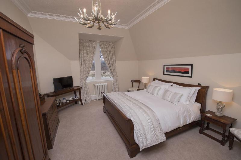 Lys-Na-Greyne Bed & Breakfast Aboyne Ngoại thất bức ảnh